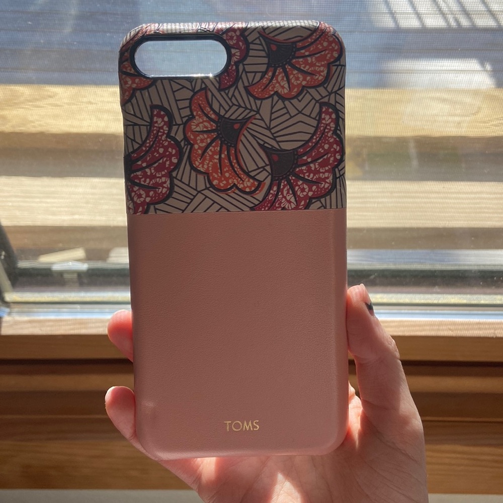 TOMS iPhone 8 Case
